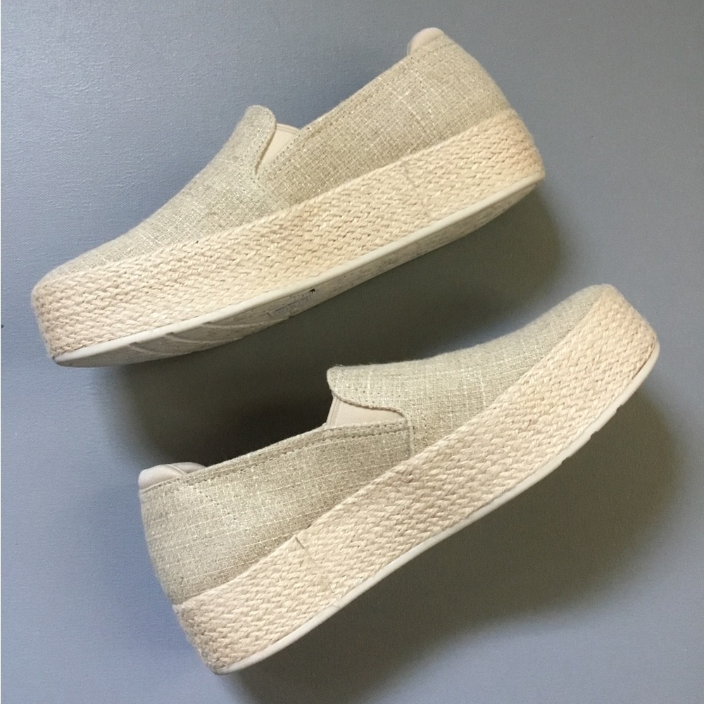 Skechers Martha Slip-On Platform Espadrille By The Bay - Picture 4 of 7